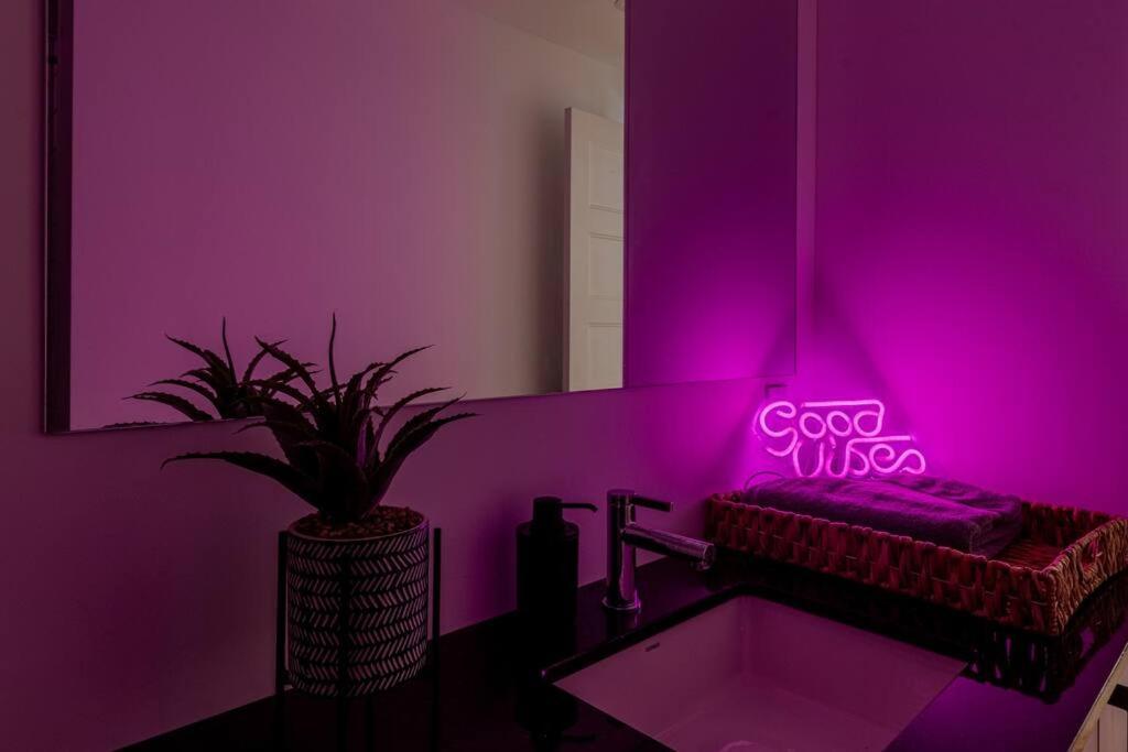 Condo 2 Ch - 500M Vieux-Quebec & Gym 외부 사진